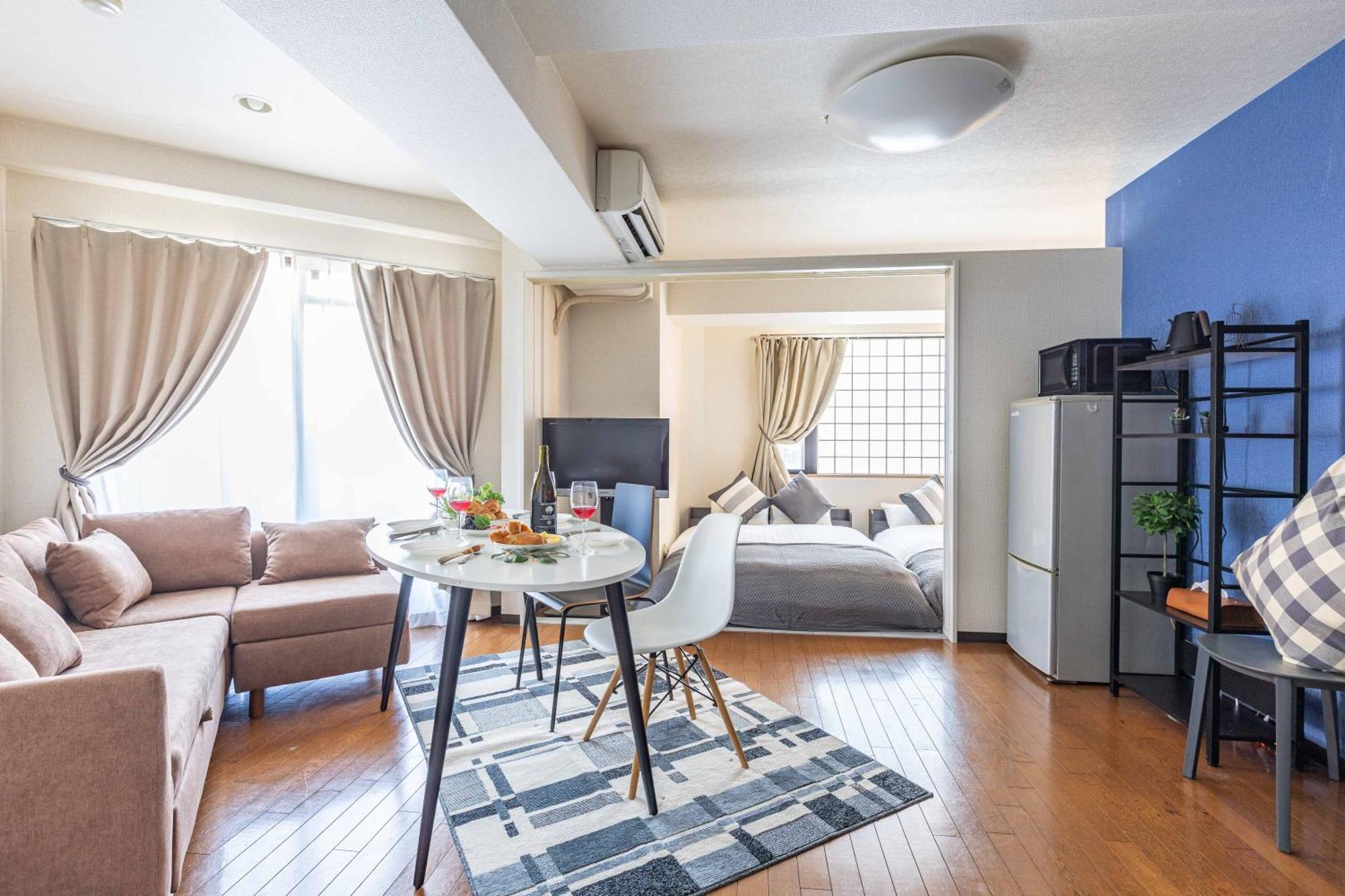 Racine難波 Apartamento *