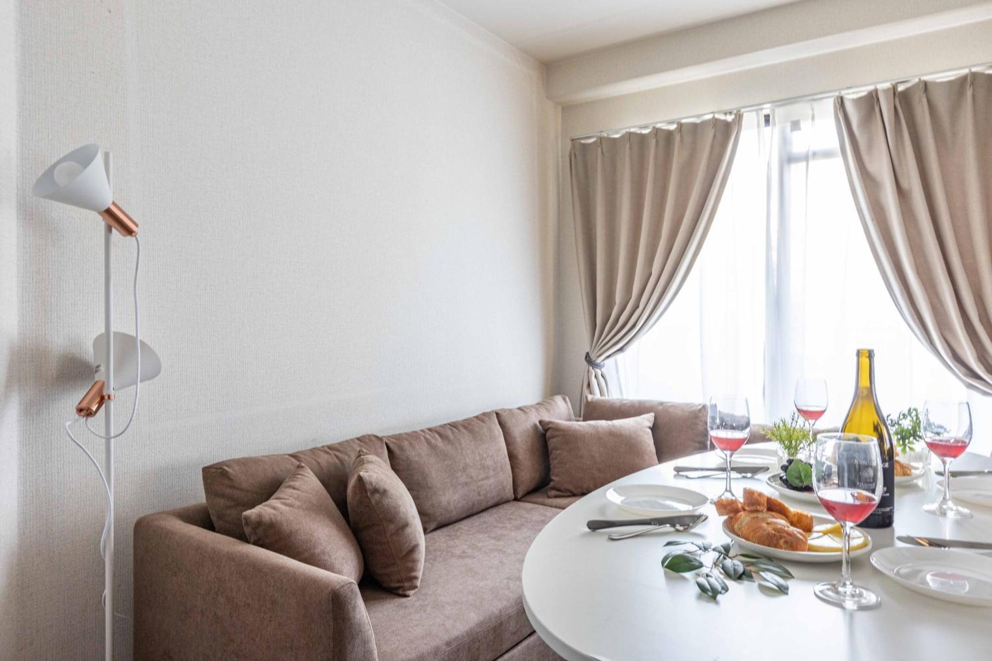 Racine難波 Apartamento